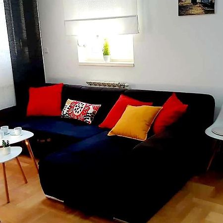 Apartment With Garage Lavici Zagreb Luaran gambar