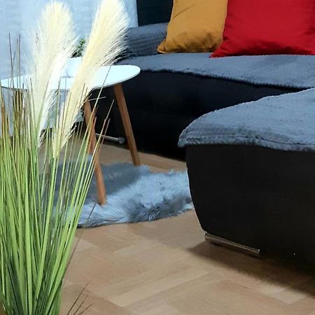 Apartment With Garage Lavici Zagreb Luaran gambar