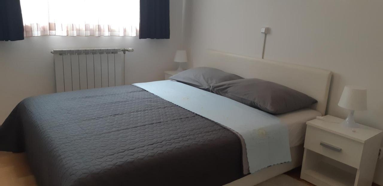 Apartment With Garage Lavici Zagreb Luaran gambar