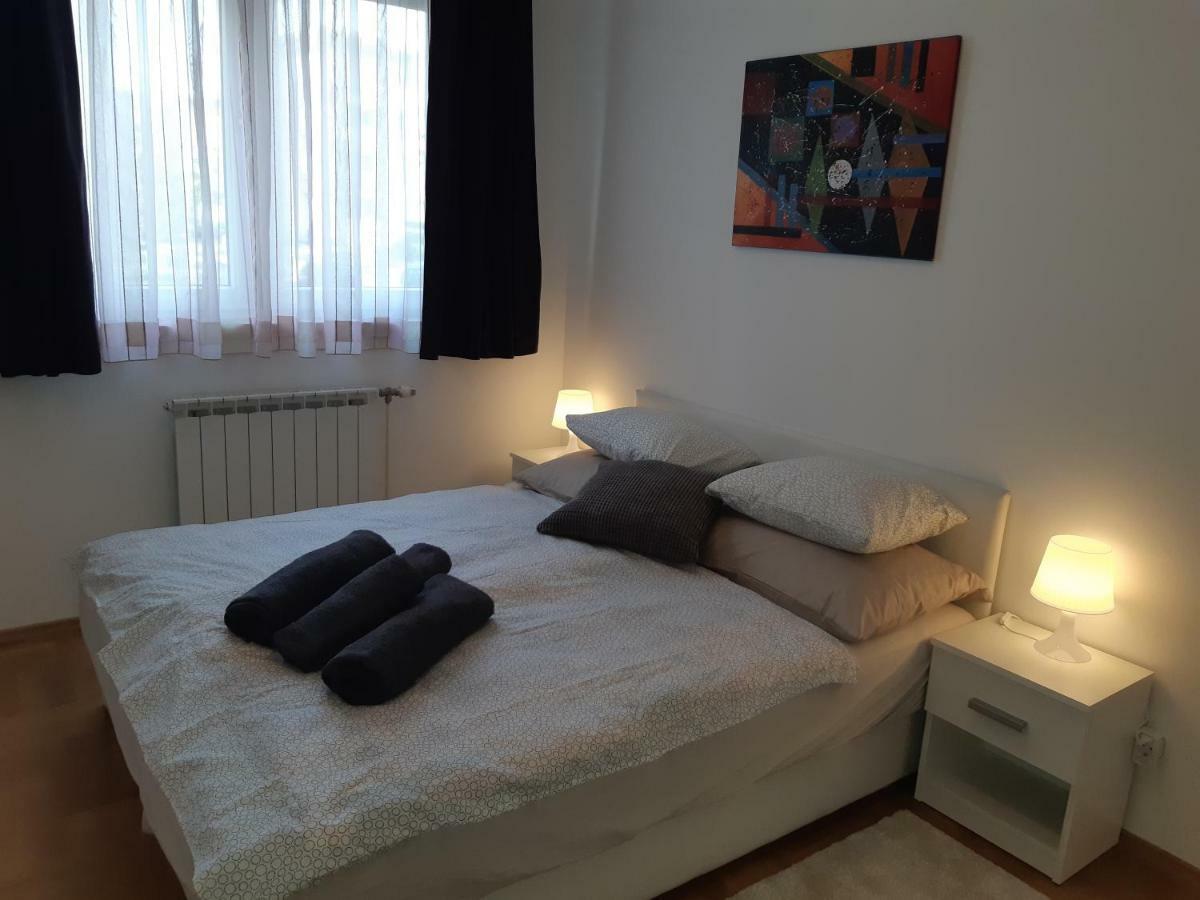 Apartment With Garage Lavici Zagreb Luaran gambar