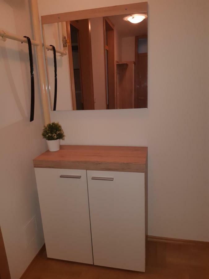 Apartment With Garage Lavici Zagreb Luaran gambar
