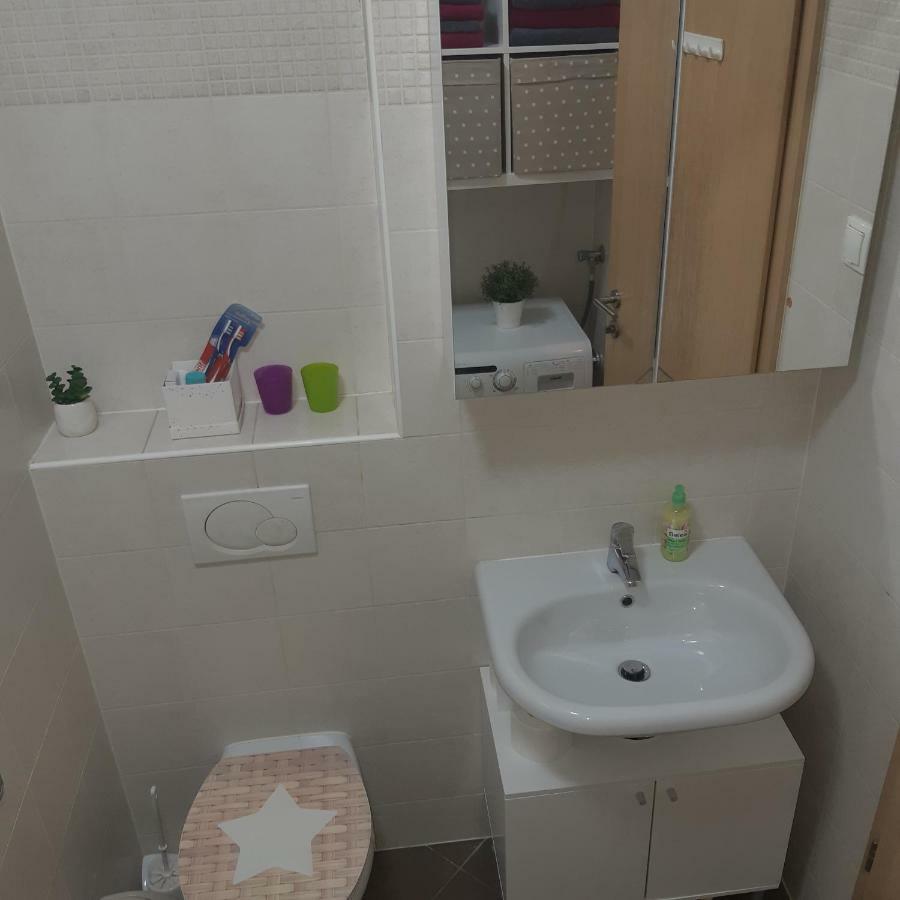 Apartment With Garage Lavici Zagreb Luaran gambar